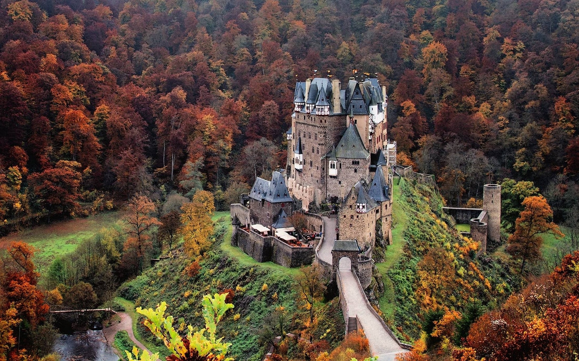 Поездка в Средневековье: 15 самых красивых замков Испании