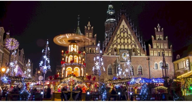 Рождественский тур во Вроцлав на выходные: Вроцлав (2 ночи)– Дрезден*– Саксонская Швейцария*
