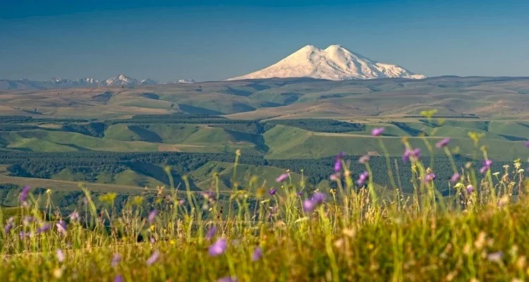 Авиатур на Эльбрус, Домбай и Архыз