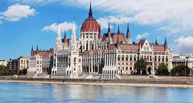 ВЕНГРИЯ-БАВАРИЯ: ЗАМКИ, ОЗЁРА, ТЕРМЫ